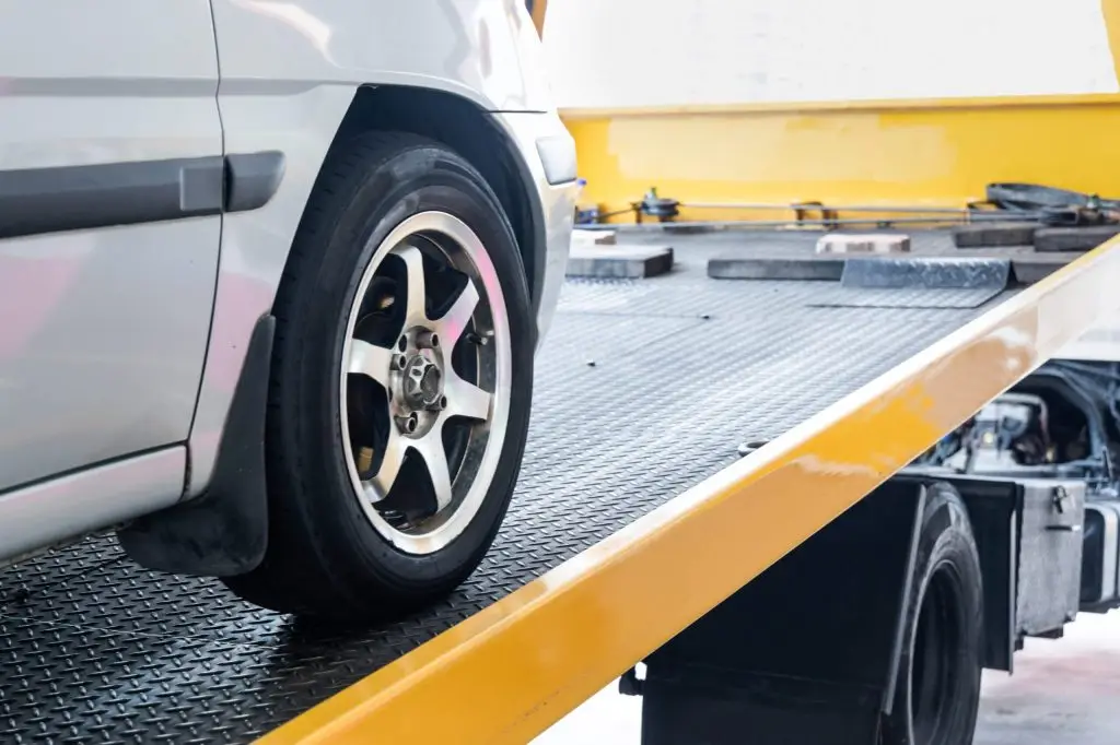 Who Pays for the Tow Truck After an Accident?